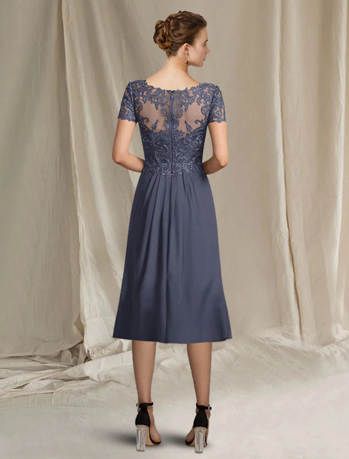 A-Line Mother of the Bride Dress Plus Size Elegant V Neck Tea Length Chiffon Lace Short Sleeve Wrap Included with Appliques