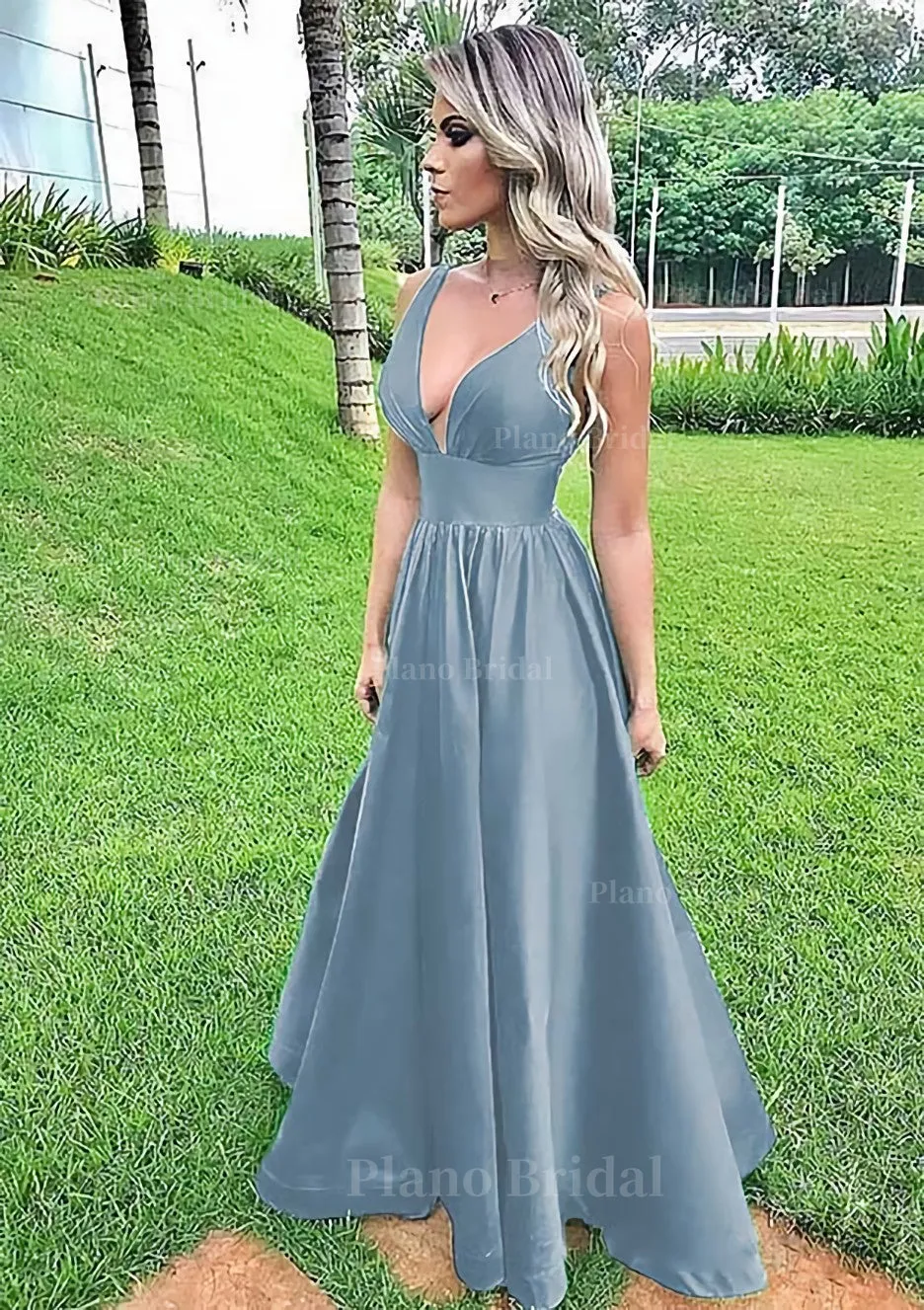 A-line V Neck Sleeveless Long/Floor-Length Satin Prom Dress With Pleated