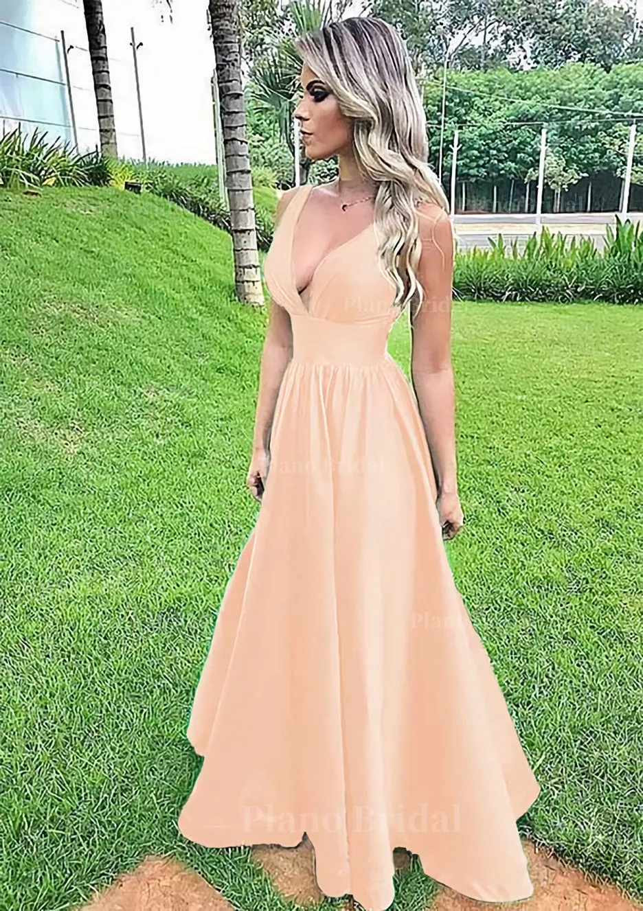 A-line V Neck Sleeveless Long/Floor-Length Satin Prom Dress With Pleated