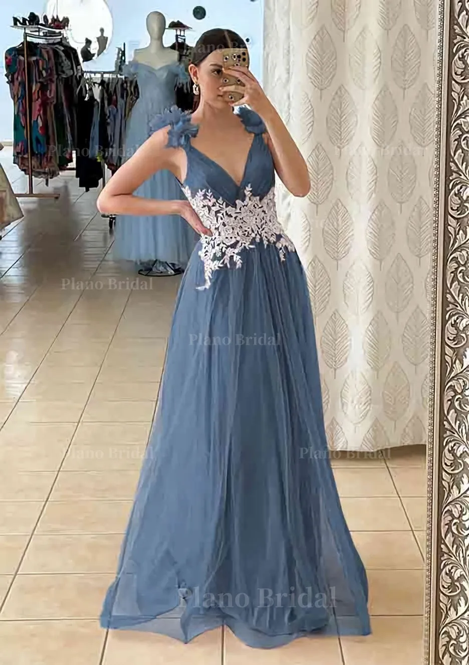 A-line V Neck Sleeveless Long/Floor-Length Tulle Prom Dress With Appliqued Beading Flowers