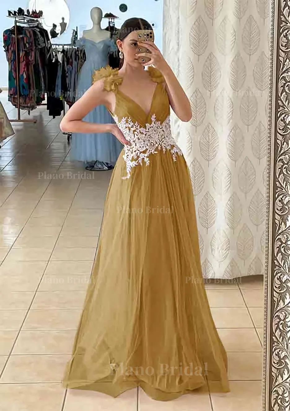 A-line V Neck Sleeveless Long/Floor-Length Tulle Prom Dress With Appliqued Beading Flowers