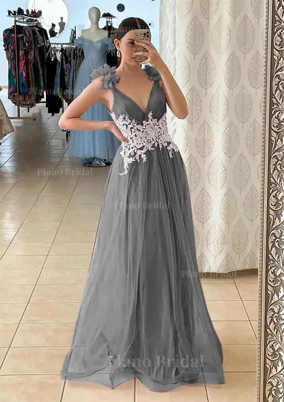 A-line V Neck Sleeveless Long/Floor-Length Tulle Prom Dress With Appliqued Beading Flowers