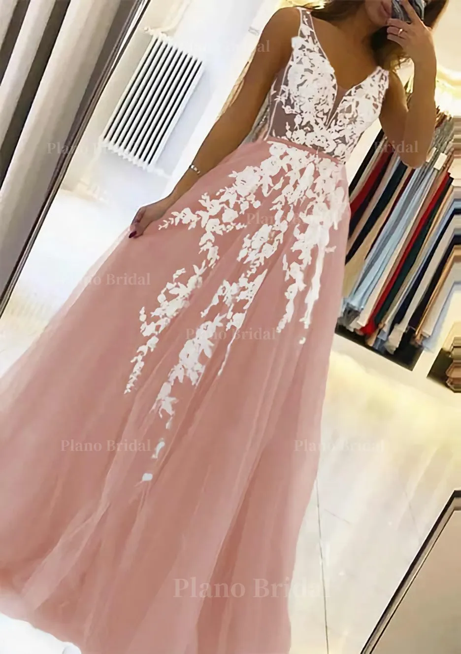 A-line V Neck Sleeveless Sweep Train Tulle Prom Dress With Beading Lace