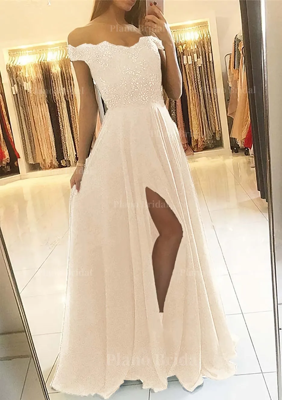 A-line/Princess Off-the-Shoulder Sleeveless Long/Floor-Length Chiffon Prom Dress With Beading Split