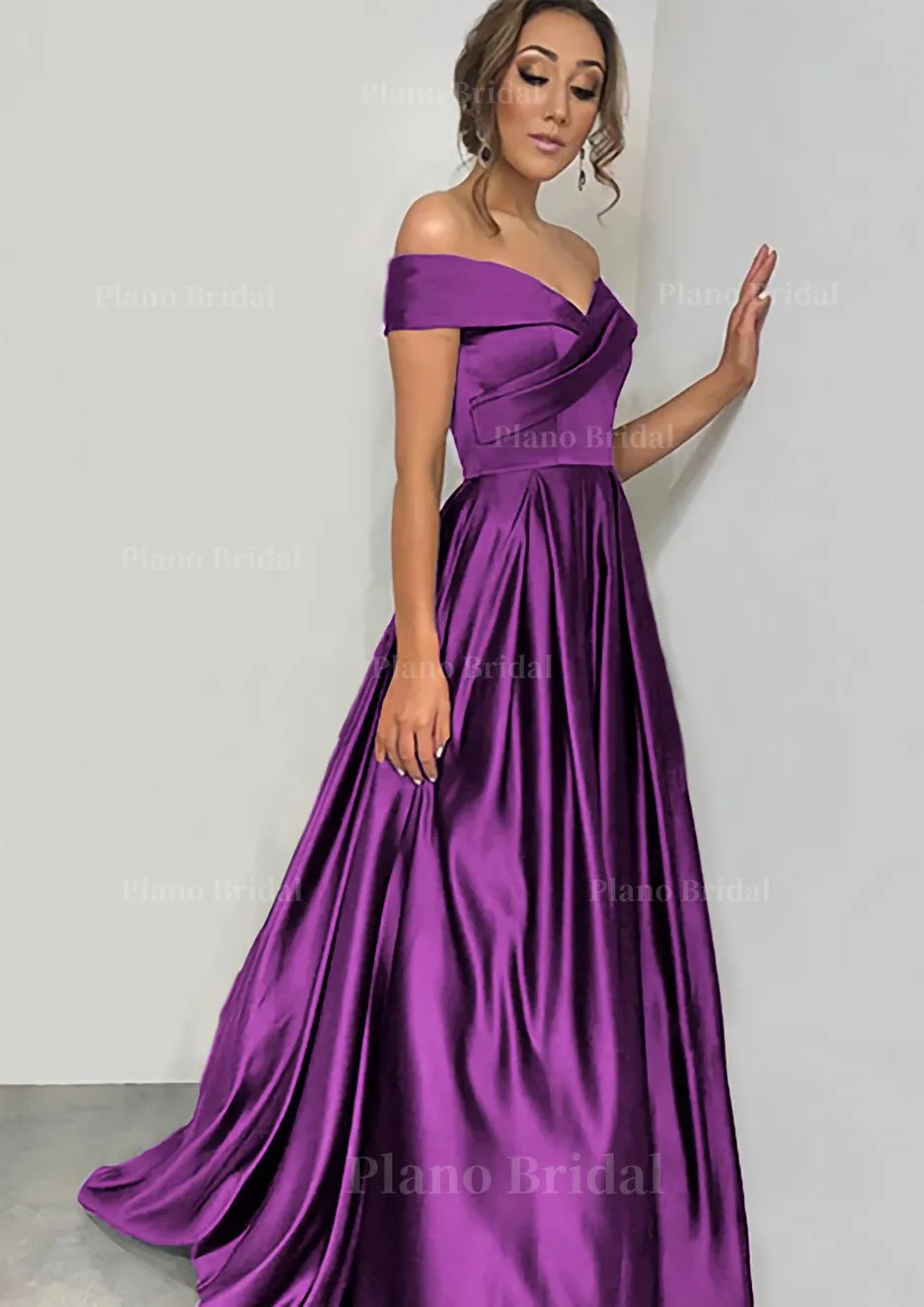 A-line/Princess Off-the-Shoulder Sleeveless Sweep Train Satin Prom Dress With Pleated