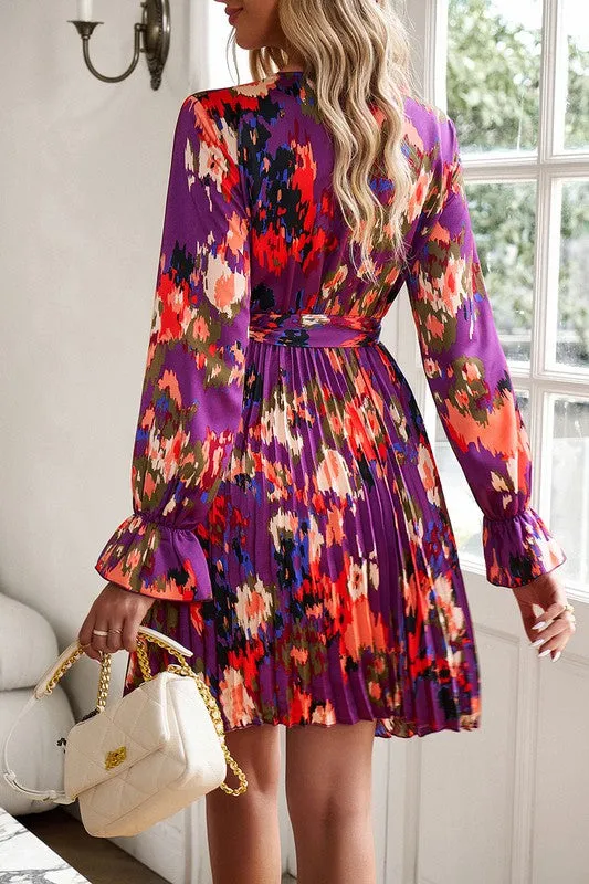 Artsy Floral V-Neck Pleated Dress