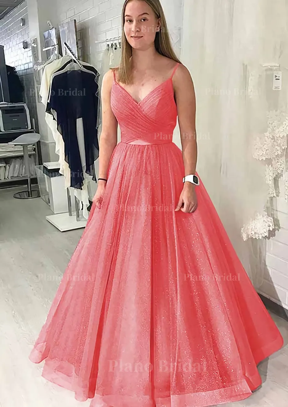 Ball Gown Long/Floor-Length Sparkling Tulle Prom Dress With Pleated