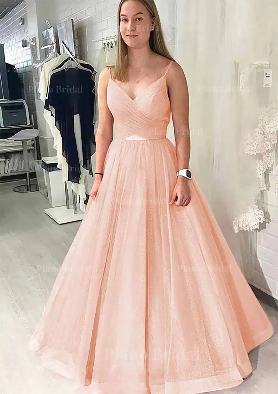 Ball Gown Long/Floor-Length Sparkling Tulle Prom Dress With Pleated