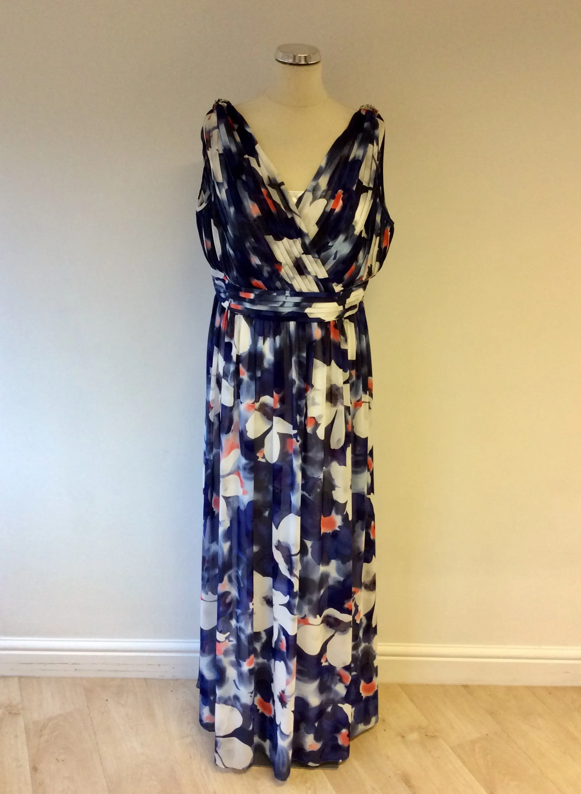 BRAND NEW GINA BACCONI FLORAL PRINT MAXI DRESS & MATCHING WRAP/SCARF SIZE 18