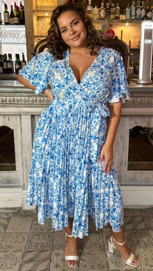 CurveWow Short Sleeve Pleated Wrap Dress Blue Print