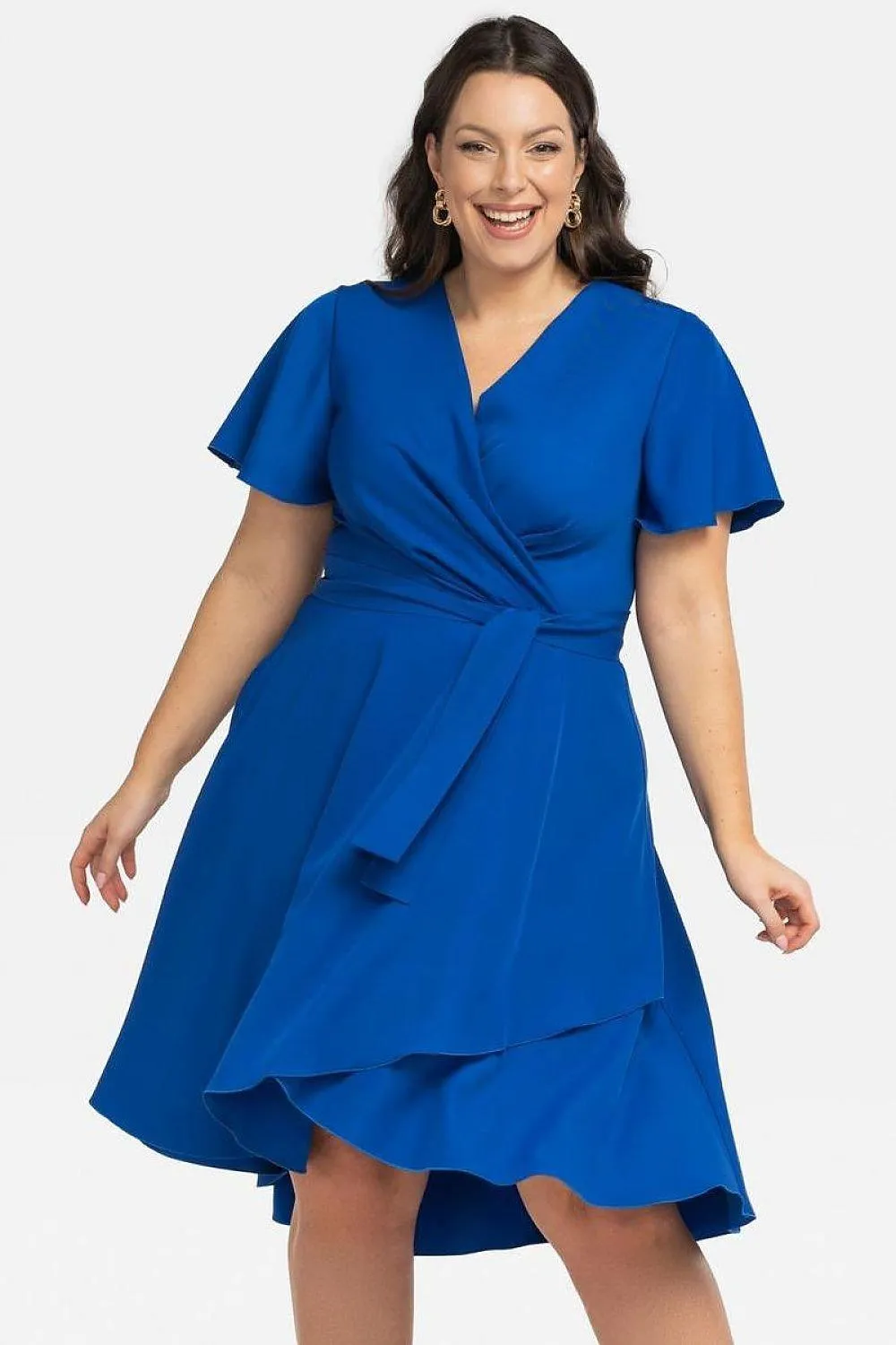 Dancing Delight: Karko Wrap Dress for Plus Size Elegance