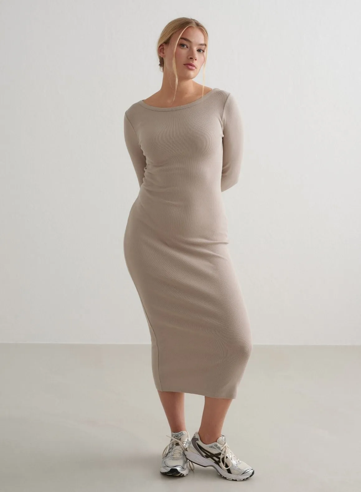 Dark Clay Ease Ribbed Long Sleeve Dress