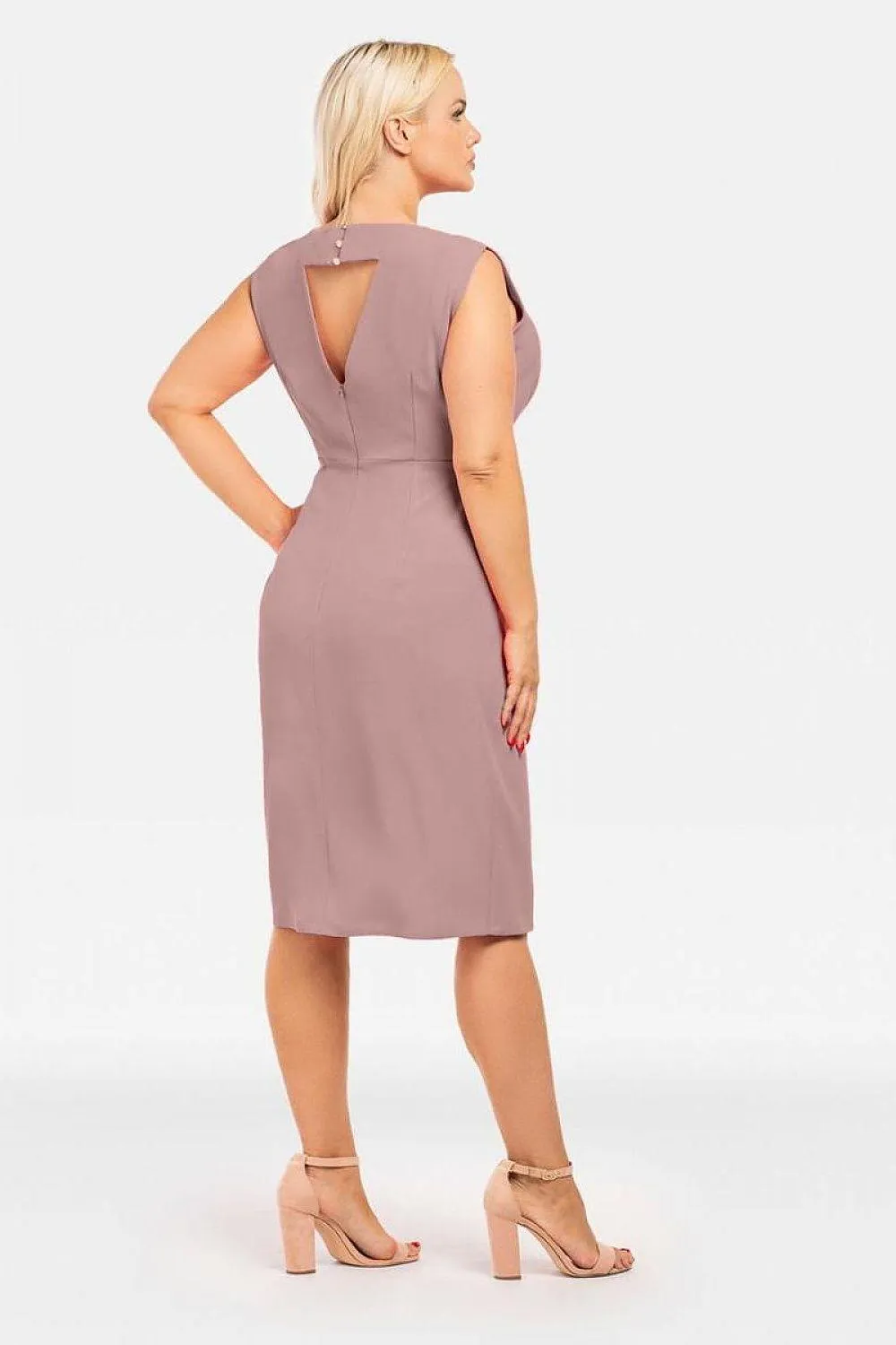 Elegant Curves Plus Size Wrap Dress for Effortless Style