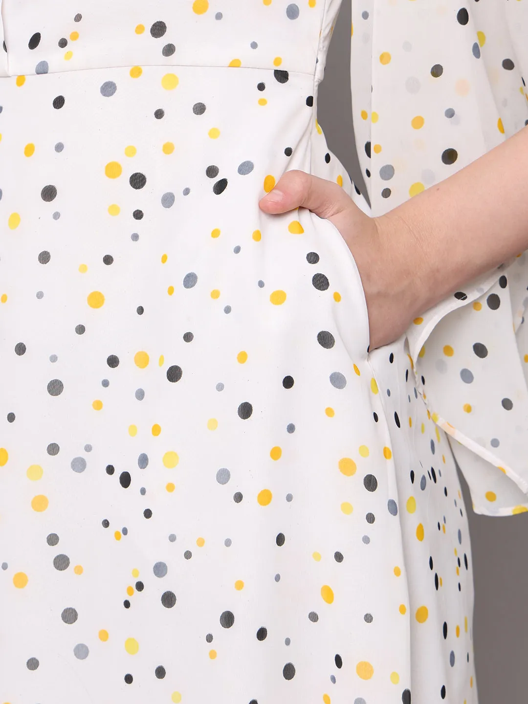 Exude Sun-soaked Polka Dot Dress (White)