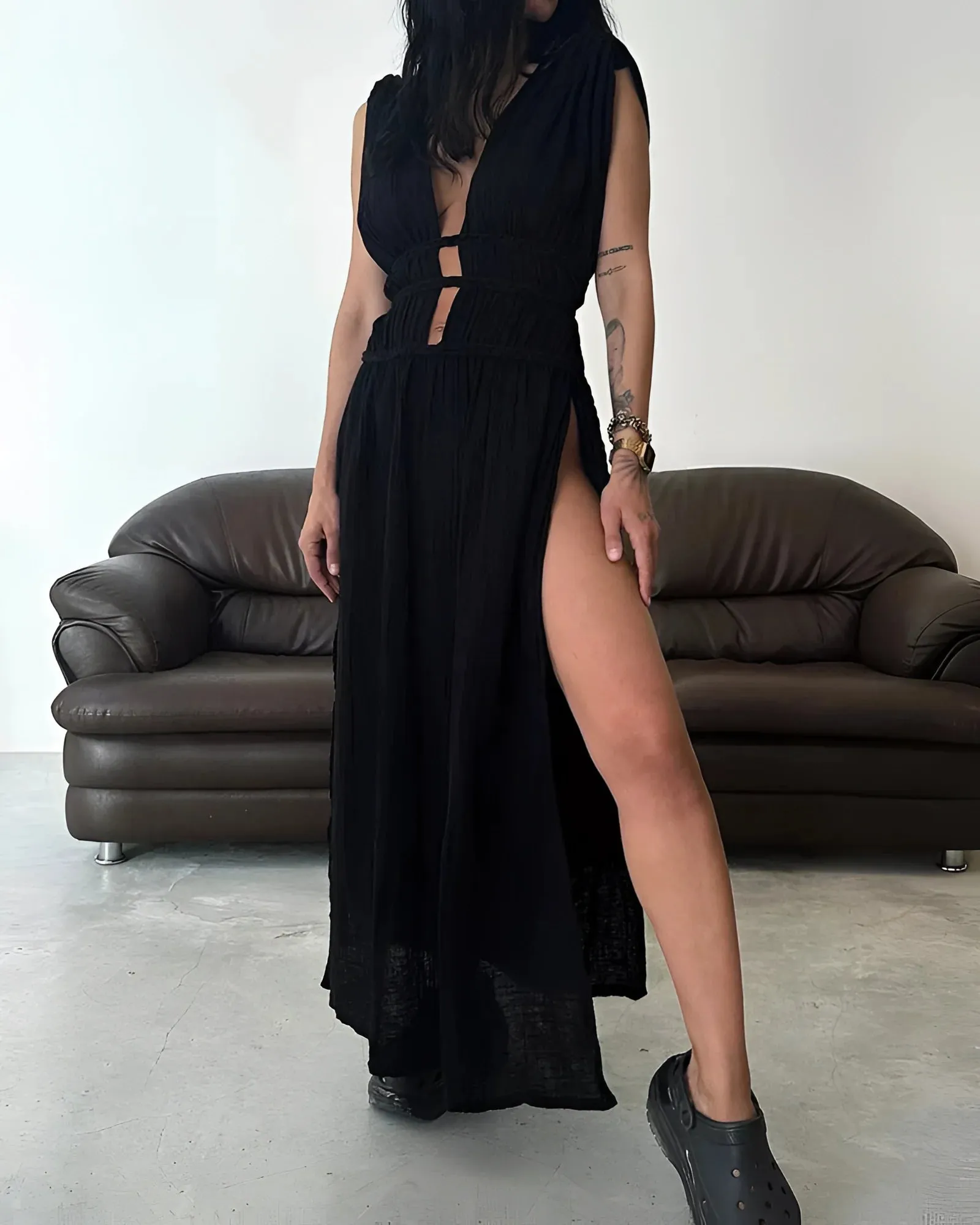 IvyShape Maxi Dress - Sleeveless, Plunging Neckline, High-Slit Evening Wear