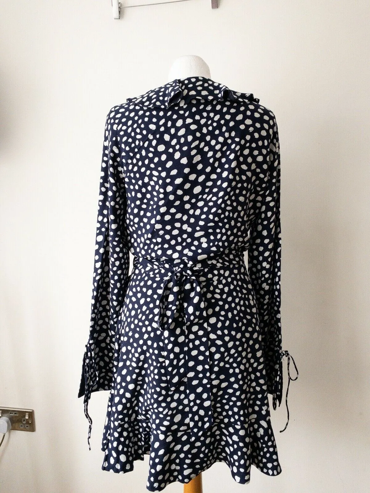 Seven Wonders Freya Wrap Dress Frill Neck Navy  Size 12