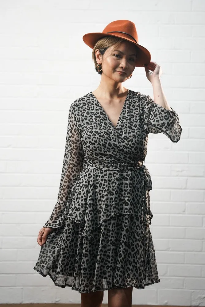 Short chiffon leopard print wrap dress | GINNA DRESS