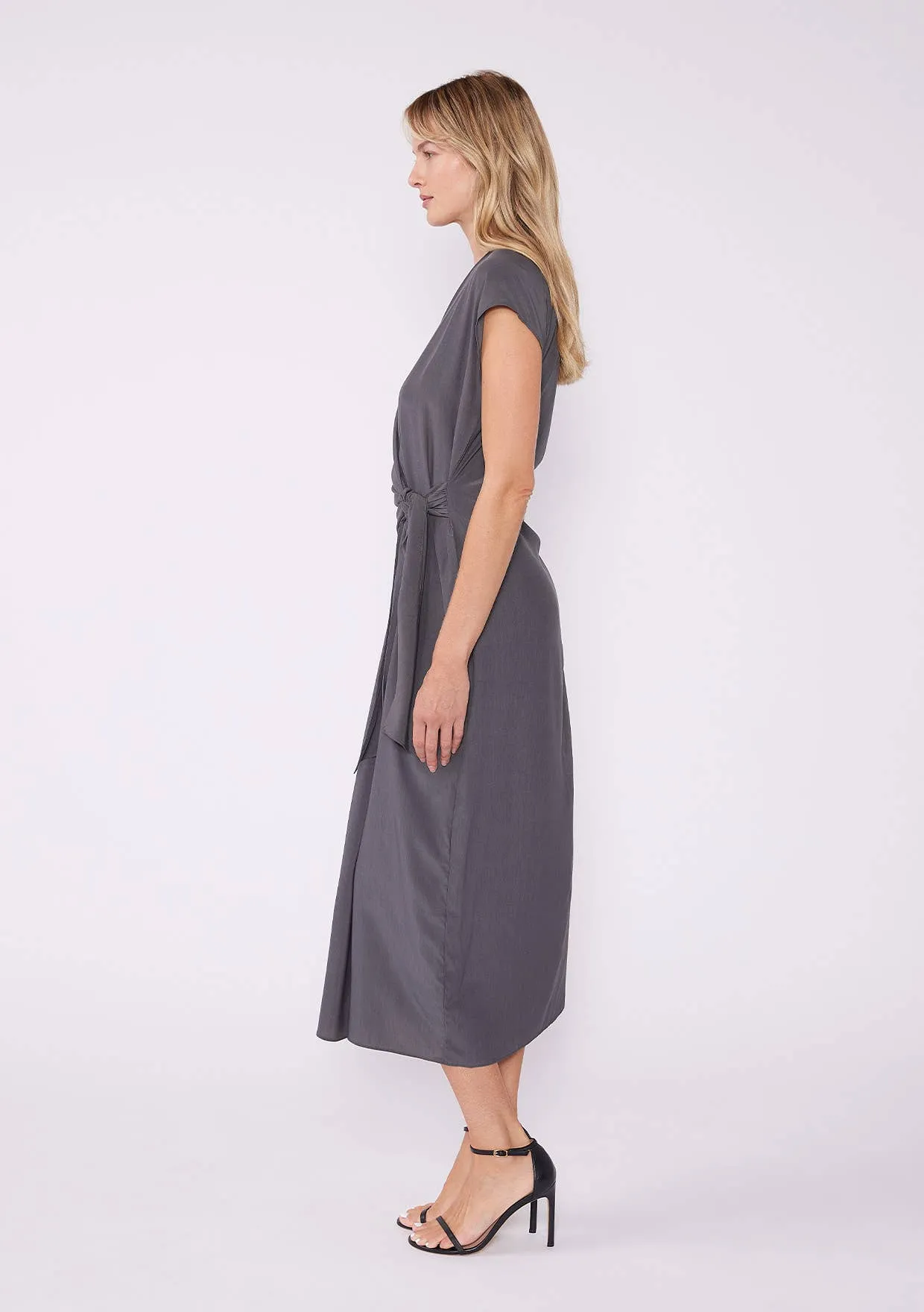 Solid Dolman Cap Sleeve Midi Wrap Dress: Pewter / S