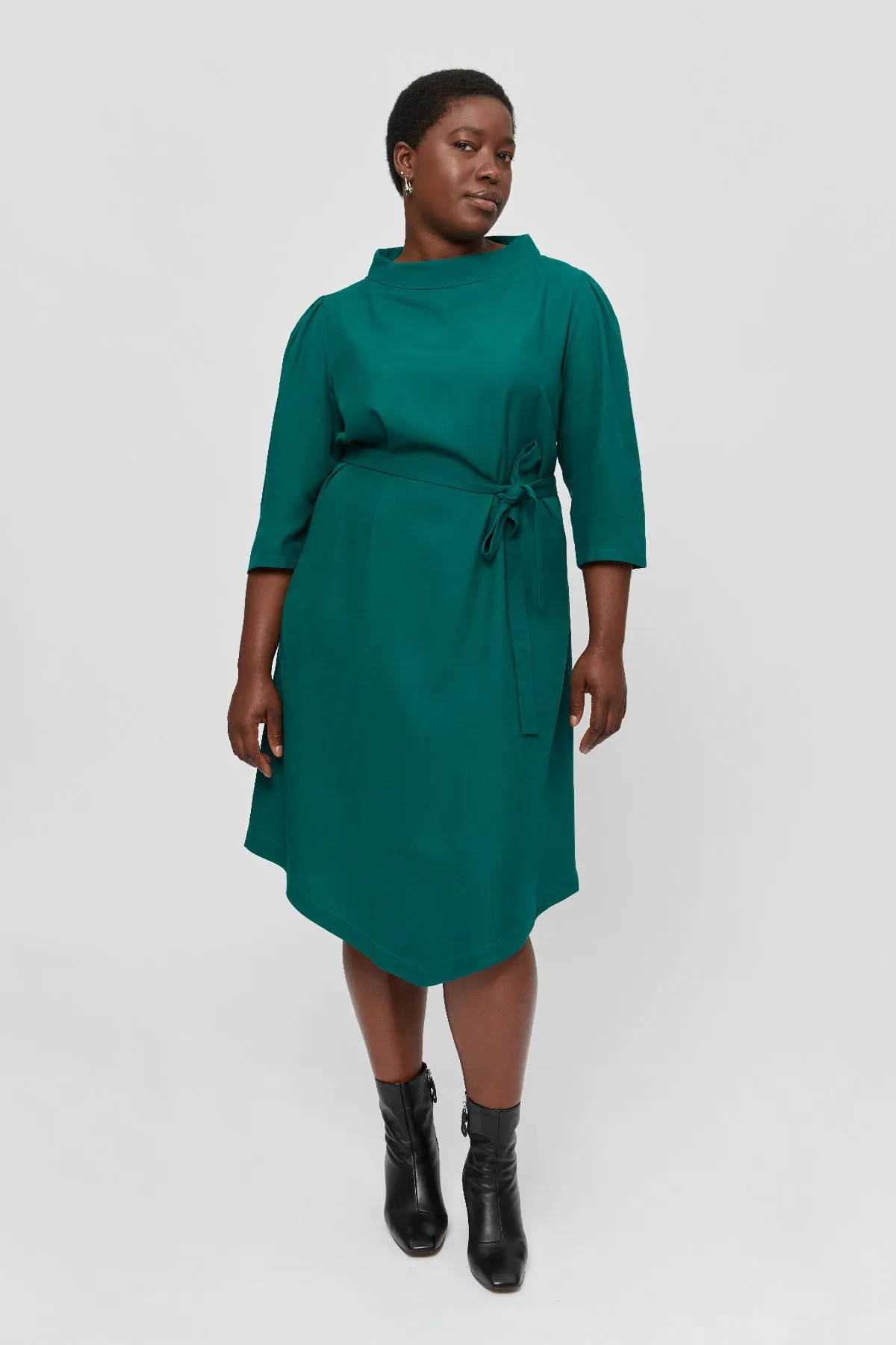 Suzi | Belted Angle Dress with Boat Neckline in Emerald Green