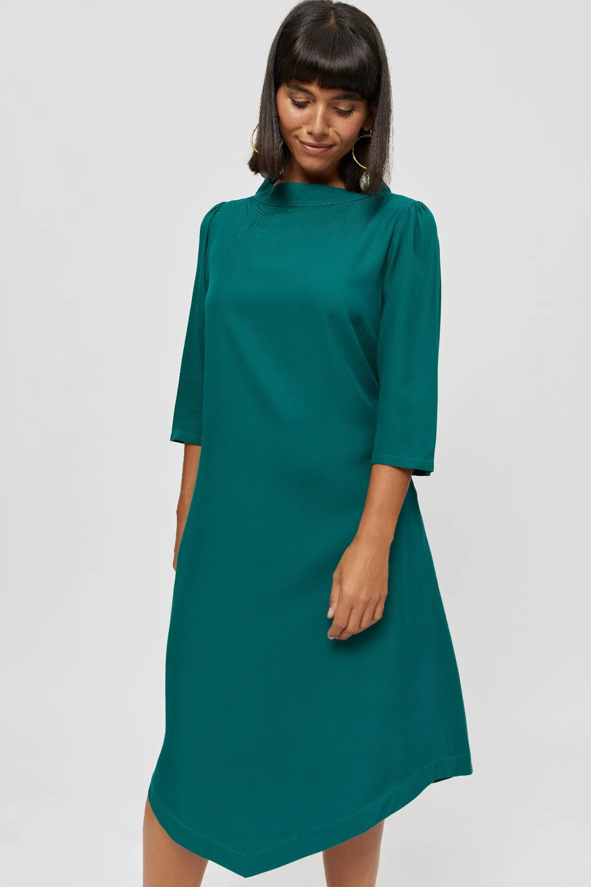 Suzi | Belted Angle Dress with Boat Neckline in Emerald Green