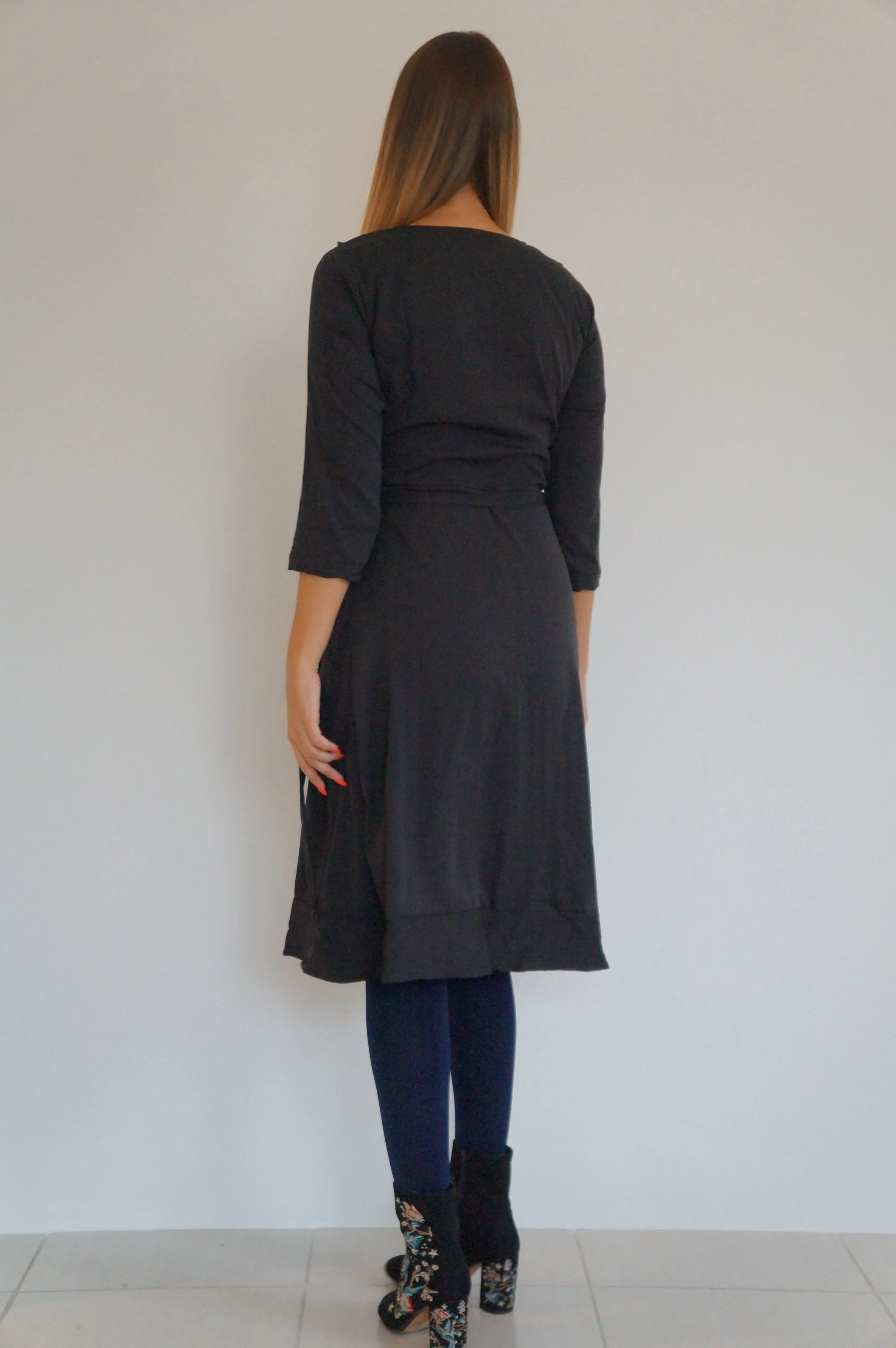 The Midi Flirty Wrap Dress - Midnight Black