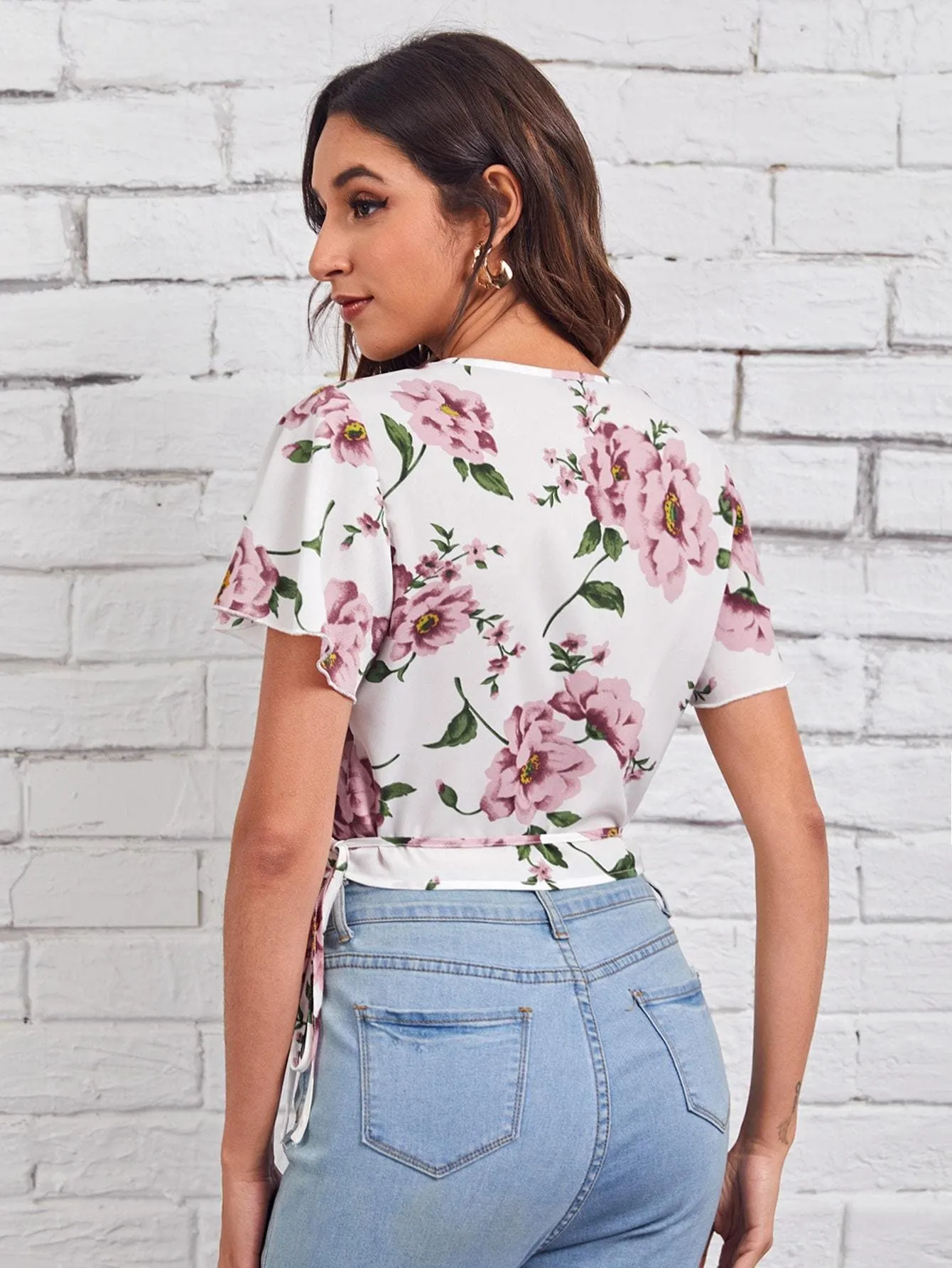 V-Neck Butterfly Sleeve Wrap Belted Floral Crop Top