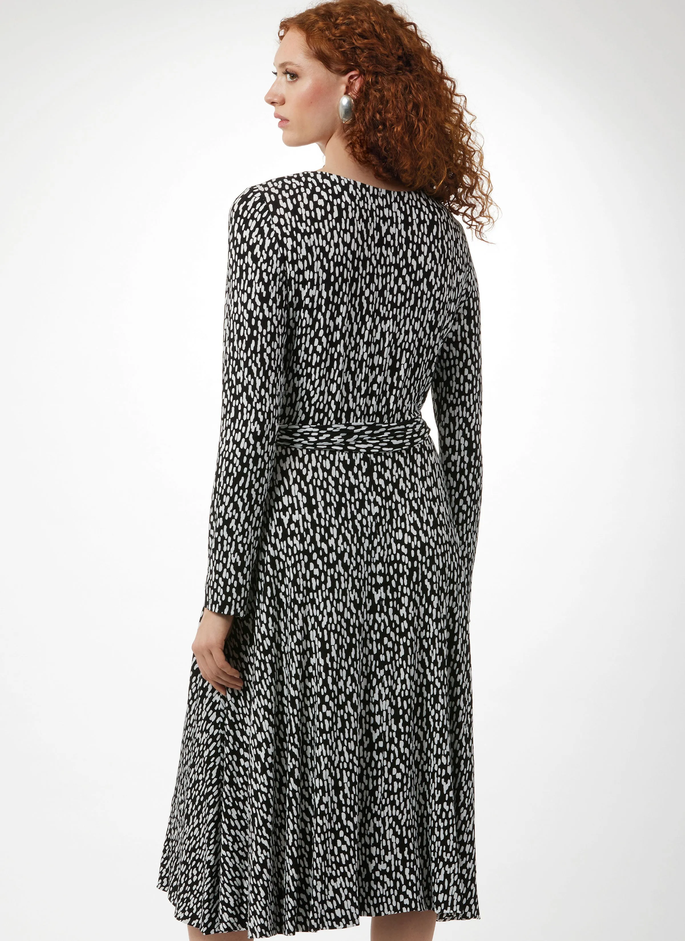 Vogue Sewing Pattern 2060 Wrap Dress by Diane Von Furstenberg